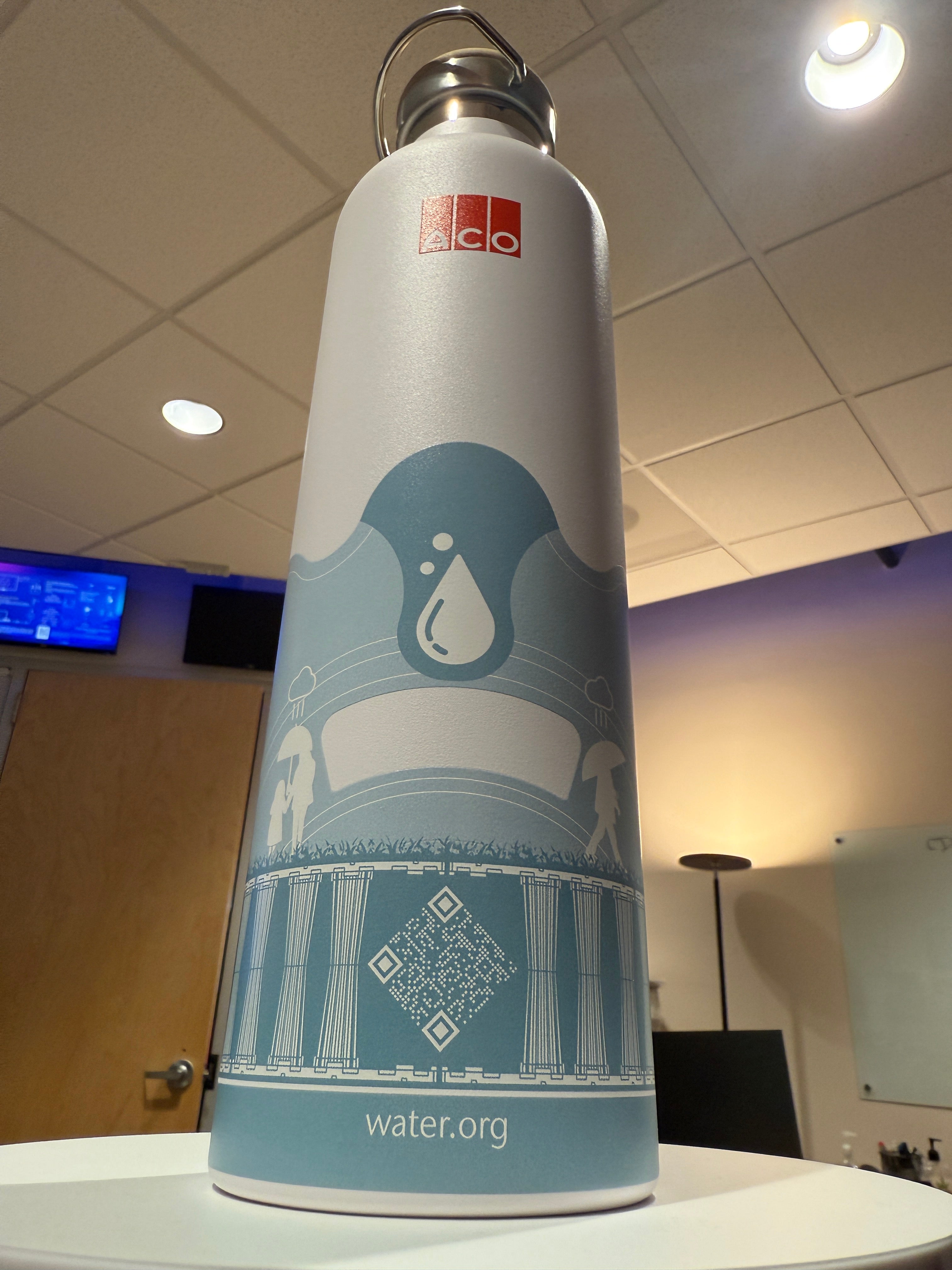 1 Liter Water Bottle